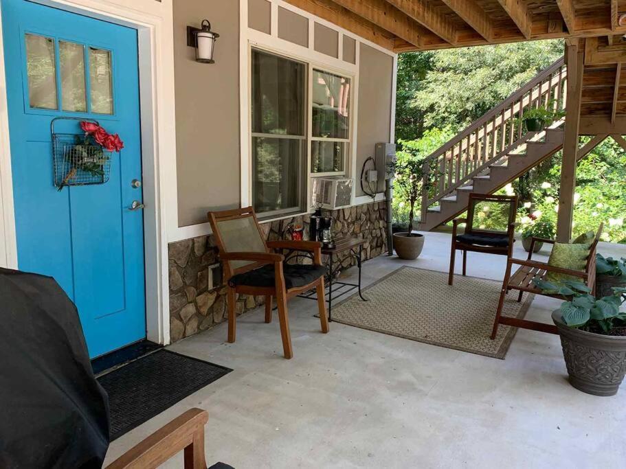 Bluebirds Nest 10 Min To Avl Biltmore Hot Tub Cont Bkfst Sparkling Water Asheville Luaran gambar